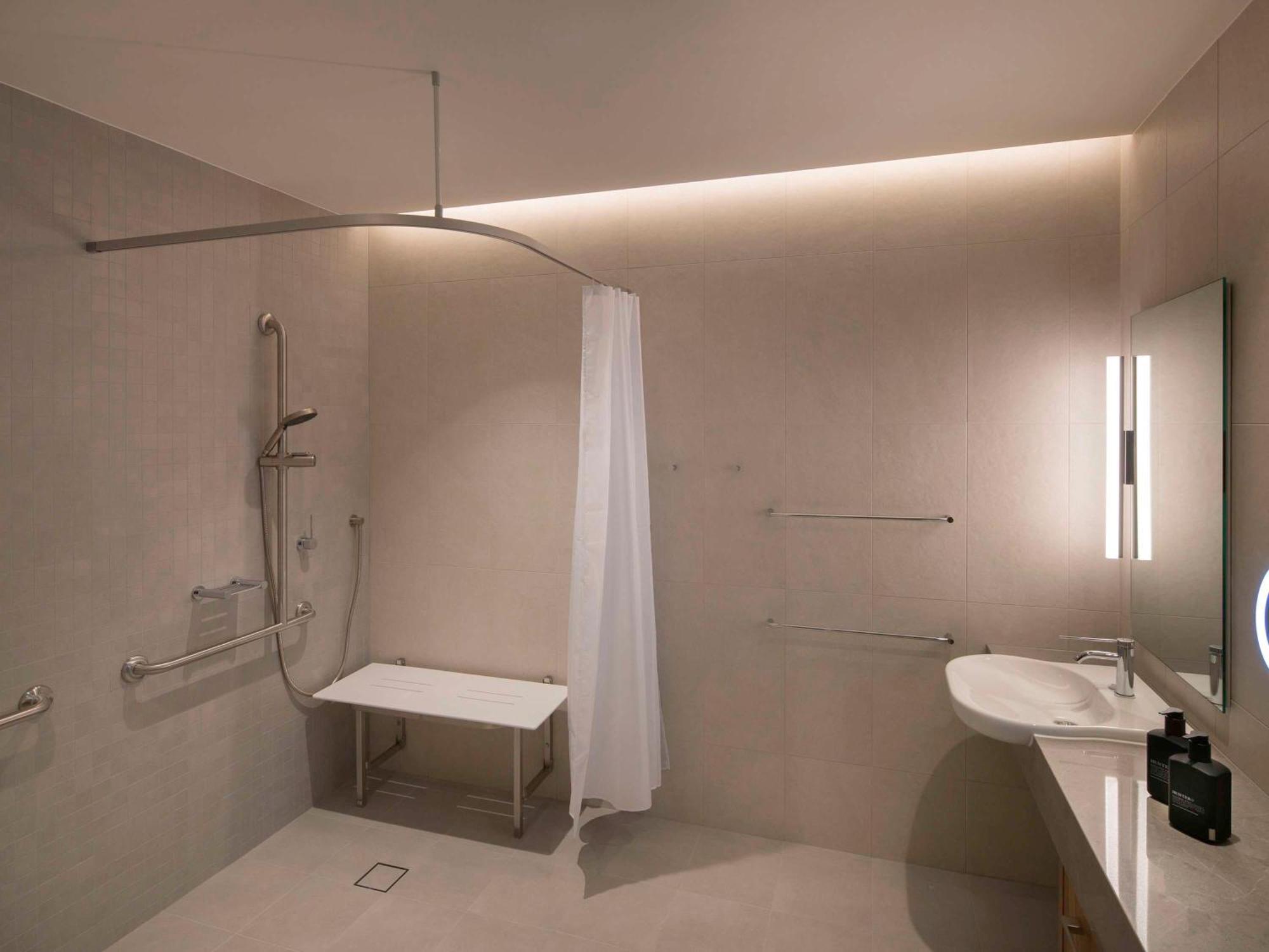 Pullman Sydney Hotel 5*
